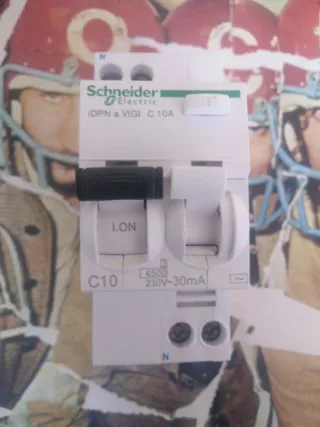 Dpn vigi Magnetotérmico Schneider 2x10A