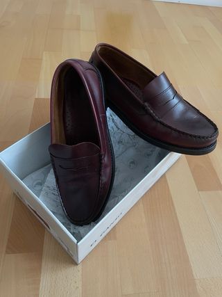 Mocasines El Ganso Granates. Talla 44