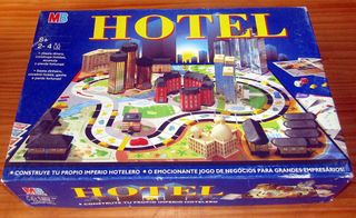 HOTEL DE MB NUEVO COMPLETO CON FAROLAS DEL ROYAL