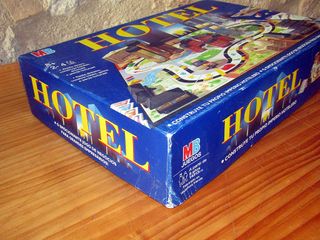 HOTEL DE MB NUEVO COMPLETO CON FAROLAS DEL ROYAL