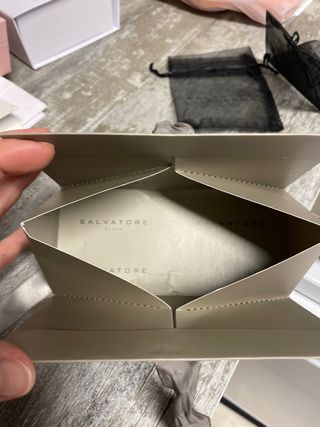 Caja y saquitos regalo Salvatore Plata