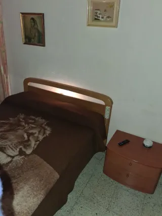 ALQUILER HABITACIÒN SOLO PARA CHICA