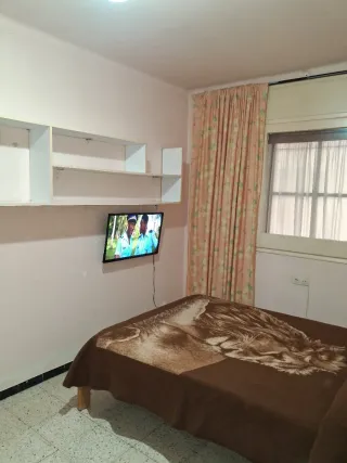 ALQUILER HABITACIÒN SOLO PARA CHICA