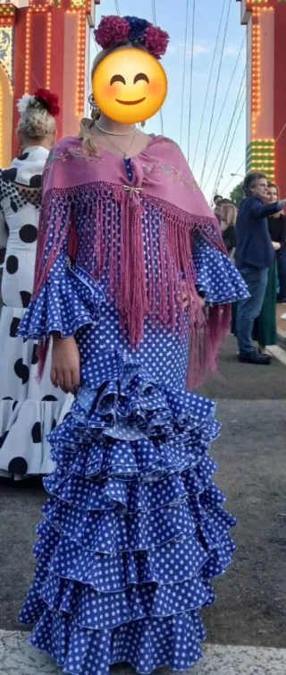Traje de flamenca gitana azul y blanco