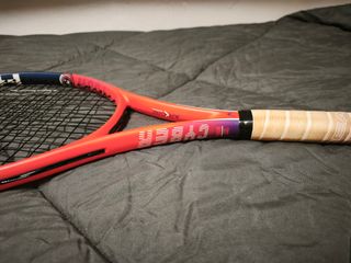 Raqueta Tenis HEAD CYBER TOUR GRAPHENE
