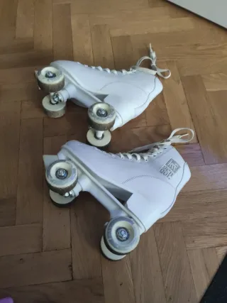 Patines modelo KRF School PPH + fundas azules