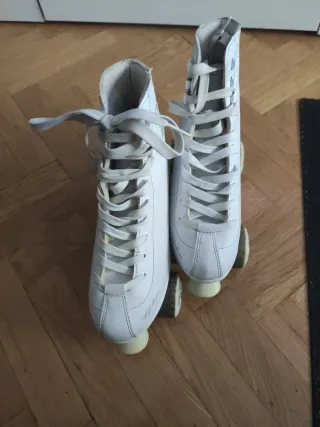 Patines modelo KRF School PPH + fundas azules