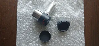 Ocular con retícula iluminado