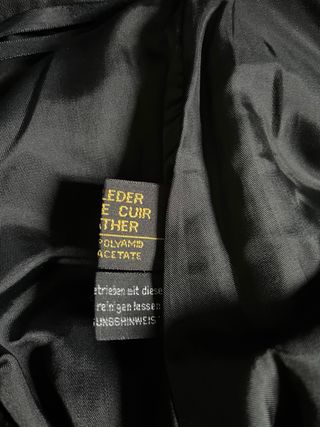 Pantalón de piel motero negro