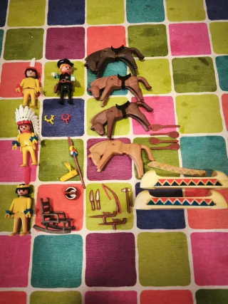 Clicks de Famobil - Indios y Sheriff
