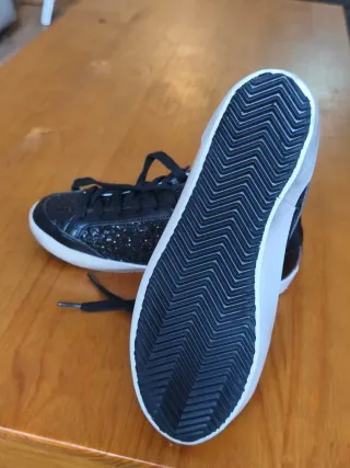 Zapatillas GDBB Negras con Brillo