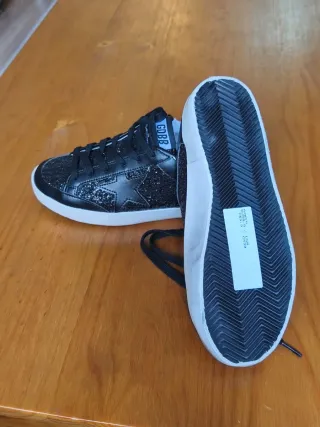 Zapatillas GDBB Negras con Brillo