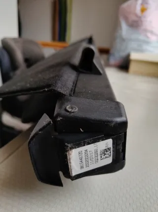 Bandeja retráctil cubremaletero Peugeot 5008