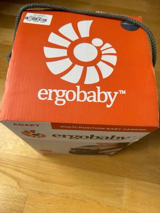 Mochila Ergobaby Adapt como nueva