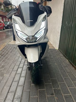 Honda PCX 125 2024 Blanca Por Favor leer bien!!!