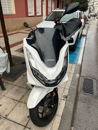 Honda PCX 125 2024 Blanca Por Favor leer bien!!!