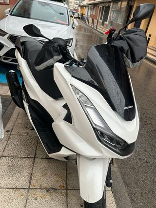 Honda PCX 125 2024 Blanca Por Favor leer bien!!!