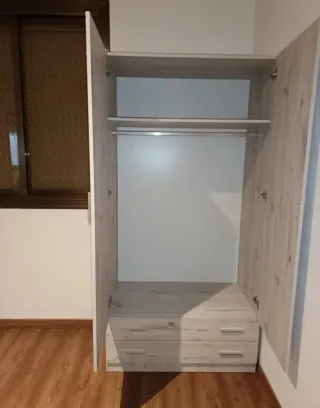 Armario Armario Armario de madera con cajones