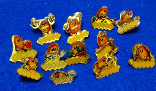 Lote 12 pins Marbú Dorada Barcelona 92