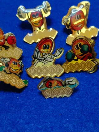 Lote 12 pins Marbú Dorada Barcelona 92
