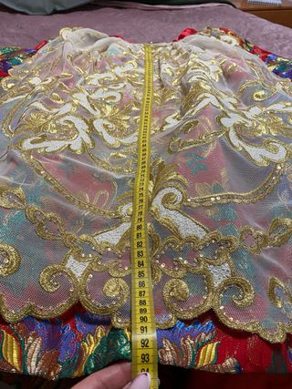 Traje de Fallera Rojo y Multicolor