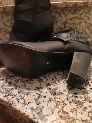 Botines tacón negros hebillas talla 41