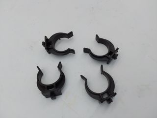 Amig - Pinza per Piedini di Mobili Cucina e Bagno, Mod. 10, 27 mm, Aiuta a Fissare il Battiporta in Armadi Bassi, Posizionamento a Z