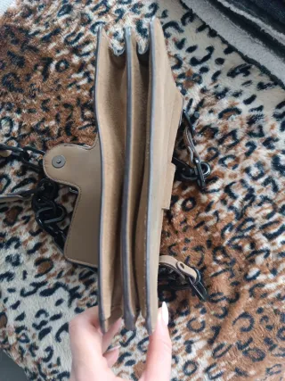 Bolso piel Mango beige y negro