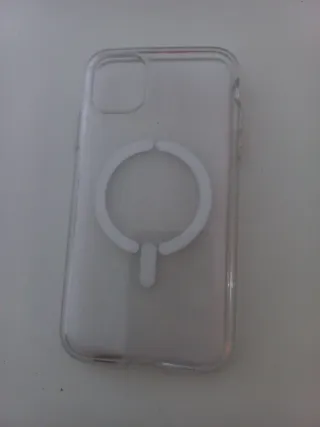 Custodia iPhone 11 con Magnete Trasparente Resistente