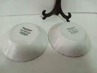 Cuencos pequeños Johnson Brothers