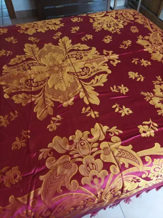 Colcha brocado jacquard antigua