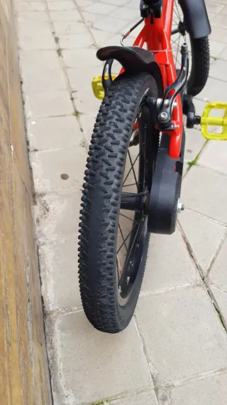 Bicicleta Infantil Btwin 16 Pulgadas Roja