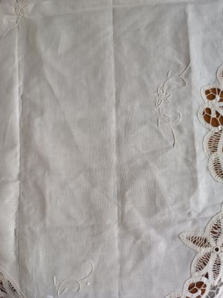 Mantelería antigua de hilo redonda