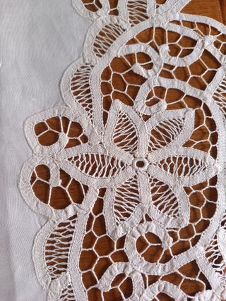 Mantelería antigua de hilo redonda