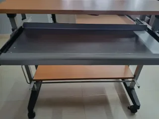 Escritorio Robusto Madera y Metal