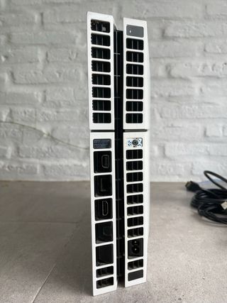 Pacchetto PS4 Fat 500GB Bianca + Controller e Giochi