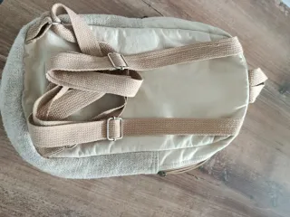 Mochila de tela con diseño étnico