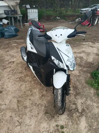 Kymco Agility City 125cc Scooter
