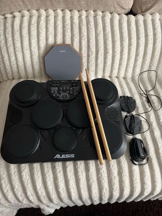 Batería Electrónica Alesis Compact Kit 7