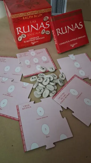 Runas Nórdicas en Caja + Guía y Mapa