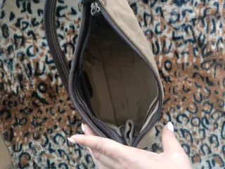 Bolso piel Nobuck beige y marrón