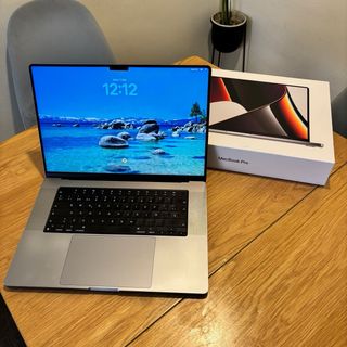 MacBook Pro M1 Pro 16”