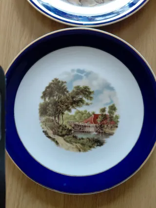 Platos decorativos con escena y paisaje