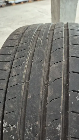 Neumático 235/35 R 19 91Y
