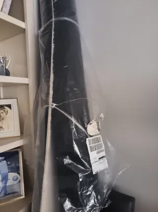 Alfombra beige sin estrenar comprada en la Maison