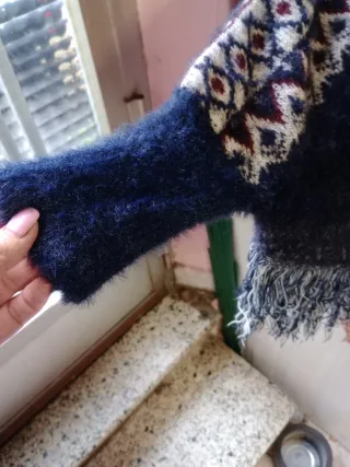 Poncho Jersey Azul Multicolor tacto suave