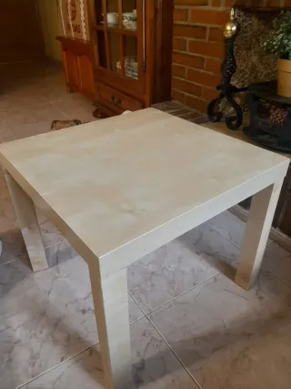 Mesa auxiliar madera Ikea
