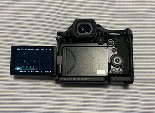 Panasonic Lumix S5IIx con Cage Tilta