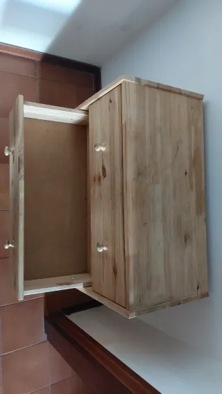 Cassettiera in legno 3 cassetti