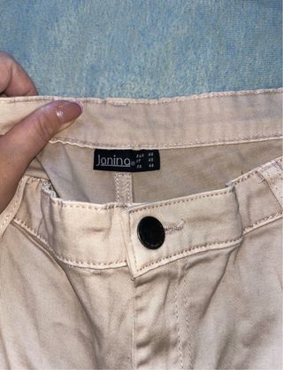 Pantaloni cargo beige donna